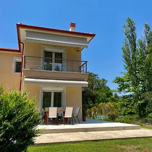 vizitați hotelul