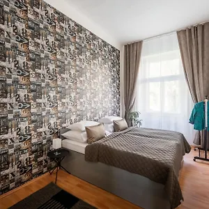 hotellátogatás