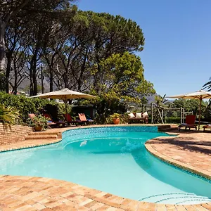 42-on-strathmore.hotels-capetown.com/