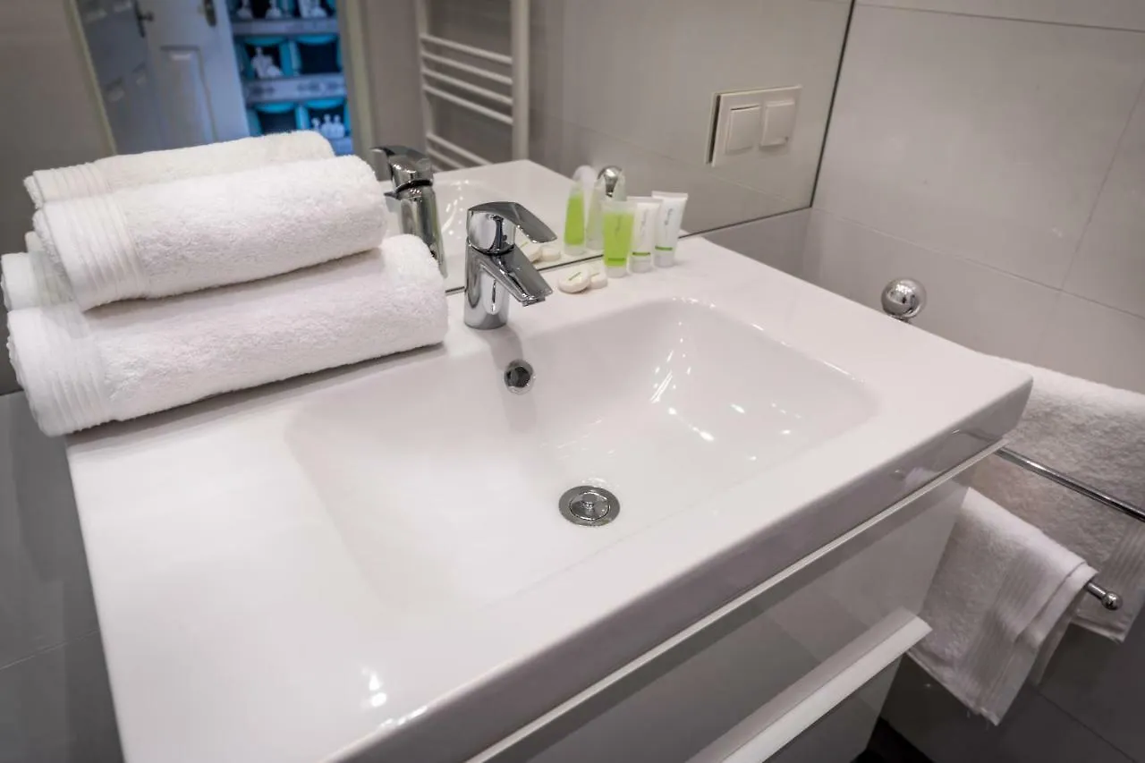 Apartamento Easy Vienna 15 Contactless Check In